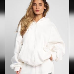 NWT Comfrt Cloud Full Zip Hoodie